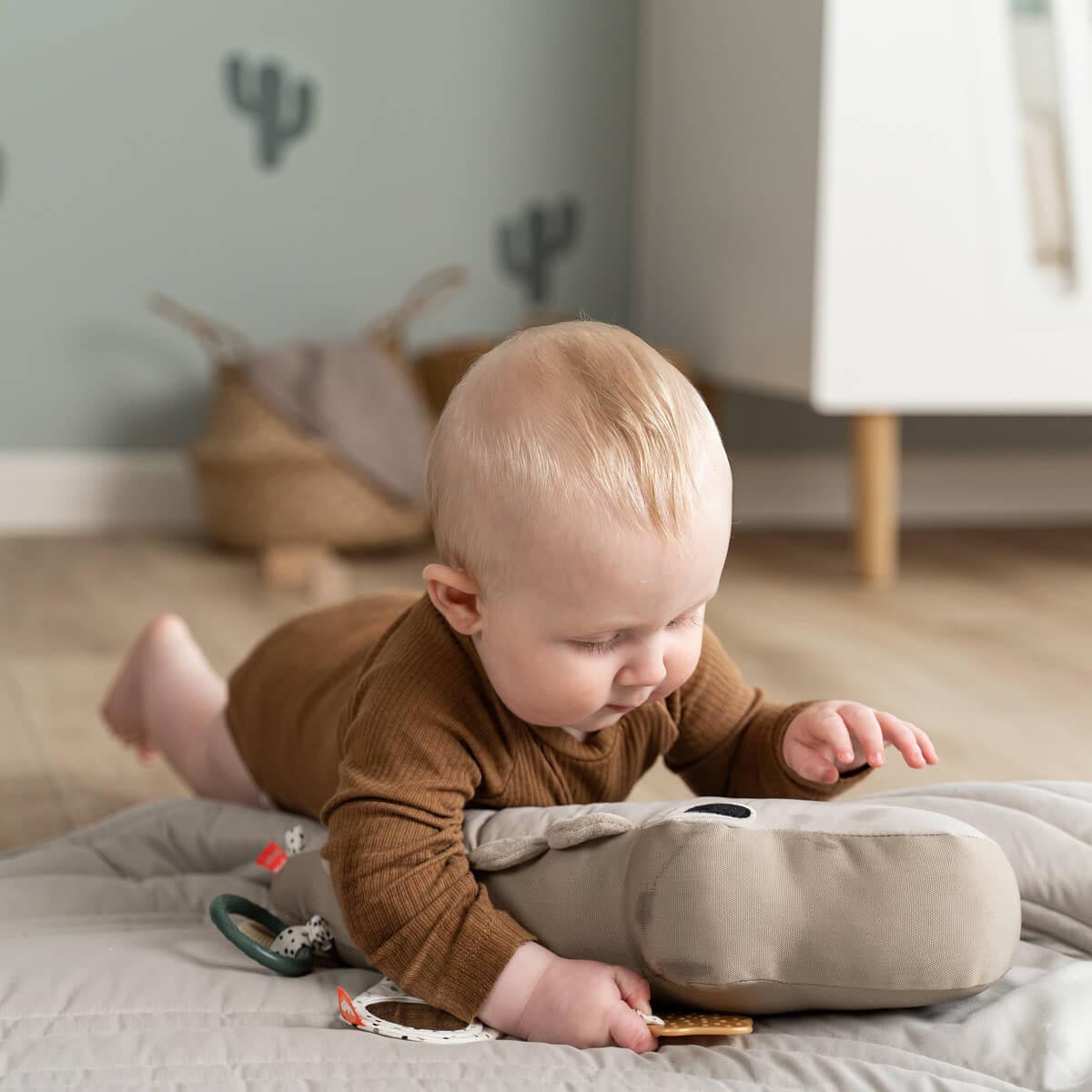 Tummy Time Activity Toy - Sand