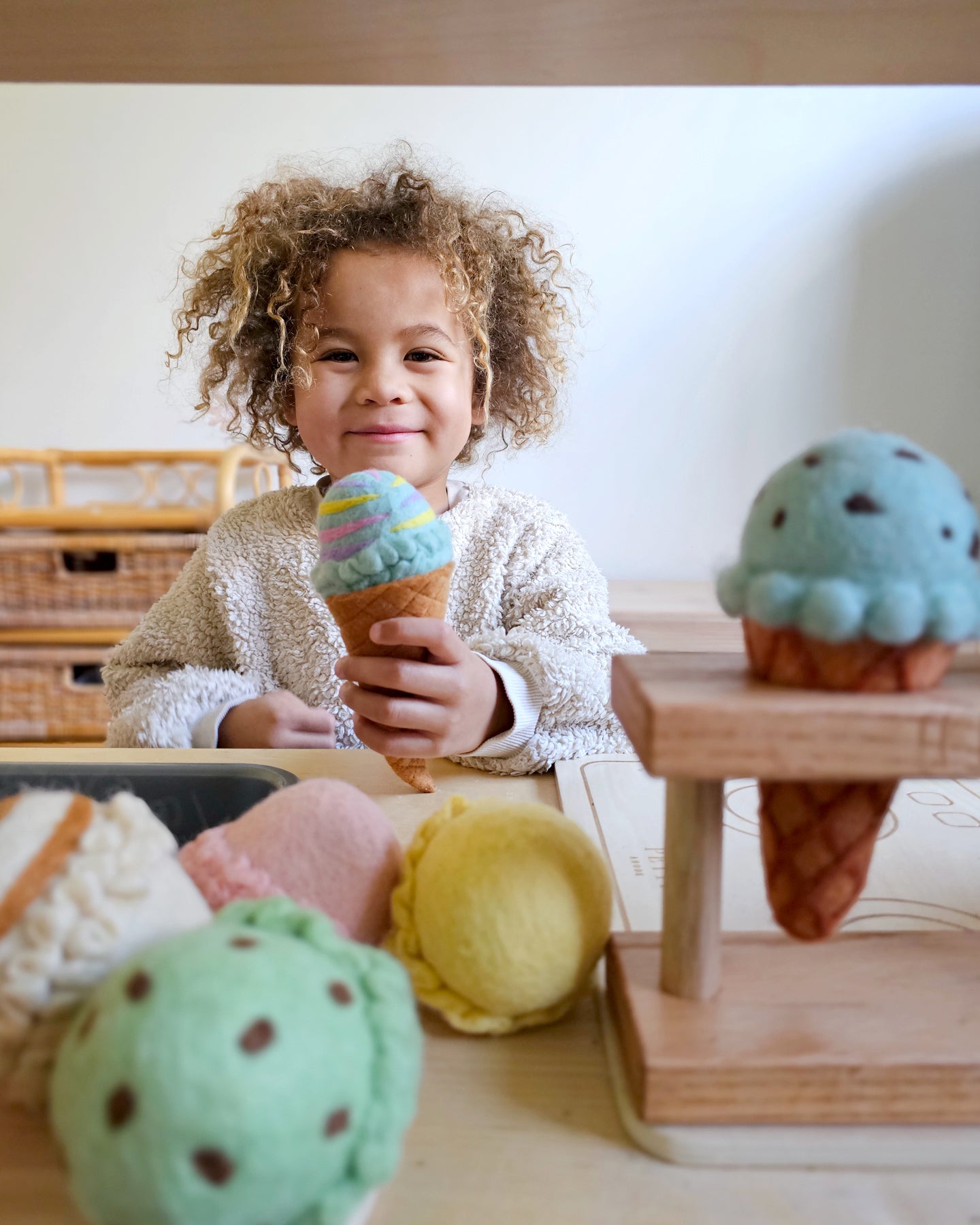 Felt Ice Cream Set - Waffle Cones And 9 Ice Cream Scoops