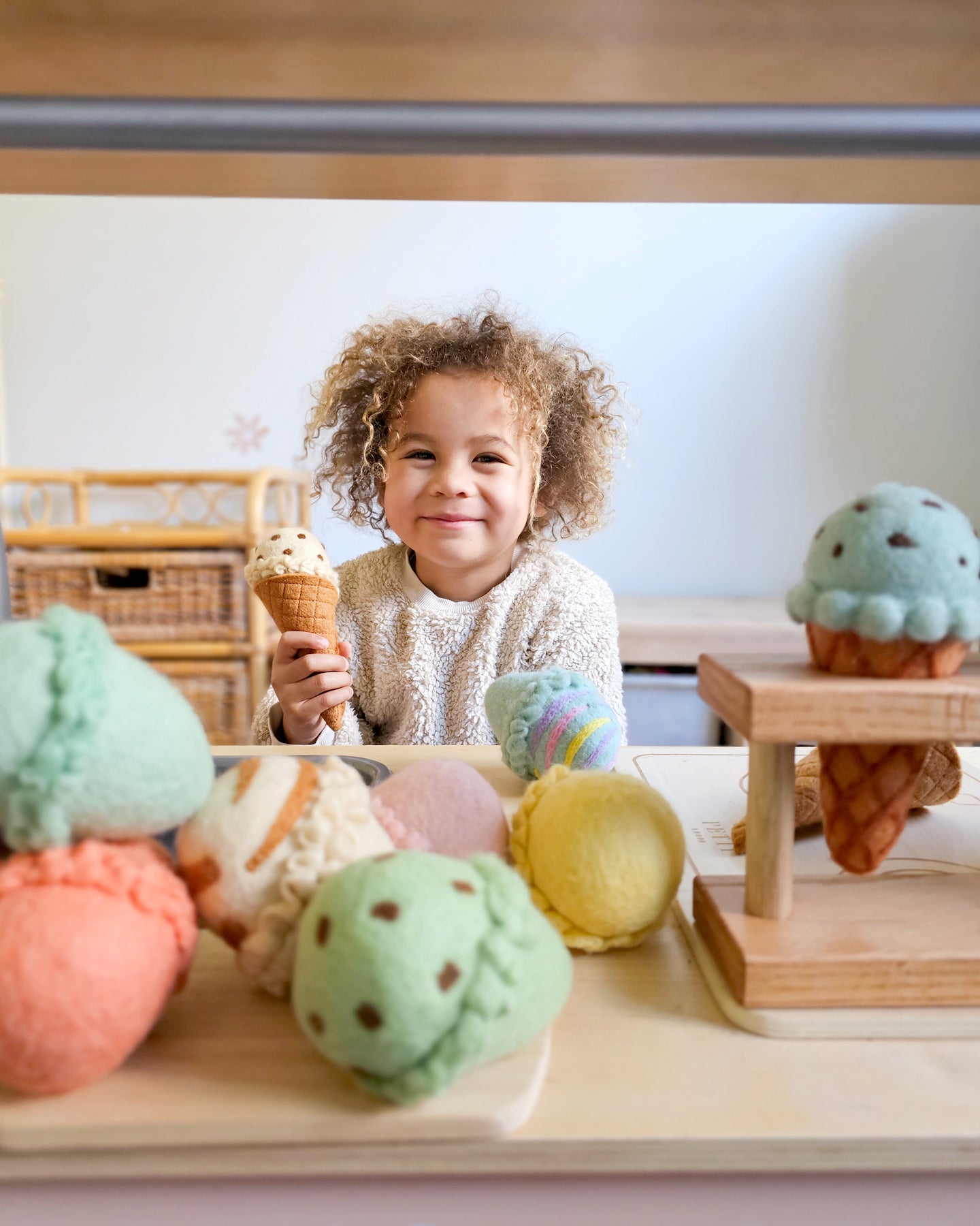 Felt Ice Cream Set - Waffle Cones And 9 Ice Cream Scoops